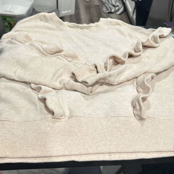 Miles Madewell Women's Ruffle Front Oatmeal Heather Crewneck Sweater Size Small - Picture 5 of 7